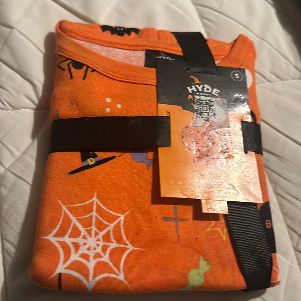 2 piece. Halloween sleep set